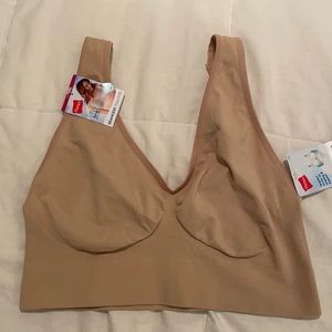NWT Hanes 2XL seamless pullover bra, tan